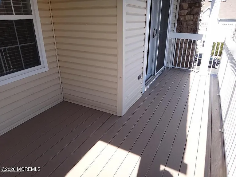 120 Des Moines Ct — Photo 13
