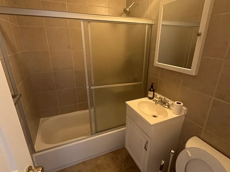 31 Oliver St #3E — Photo 5