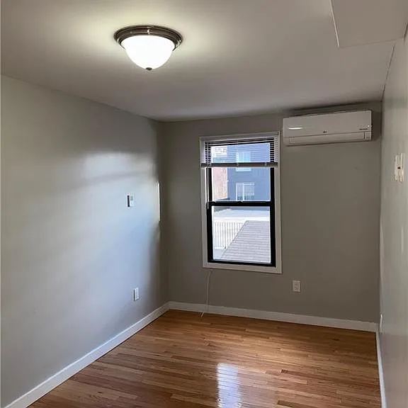2414 Snyder Ave #2 — Photo 10