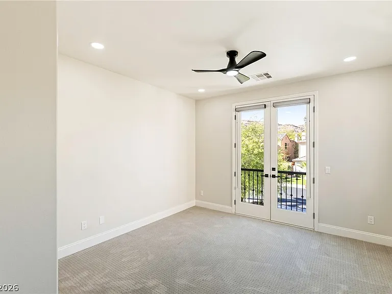 2462 Hollow Rock Ct — Photo 43