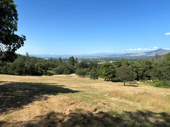 3571 S Stage Rd Lot 8, Medford, OR 97501