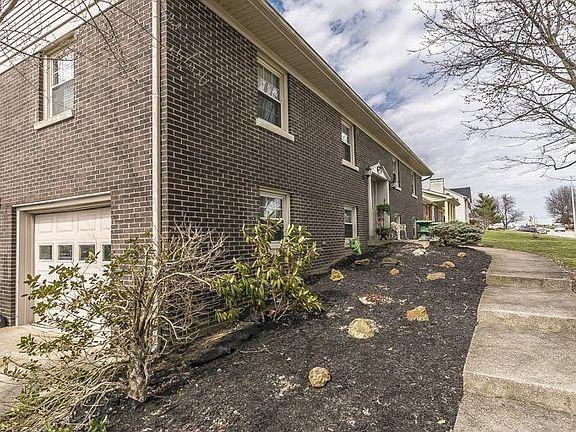 3rd image of 113 Frankie Dr