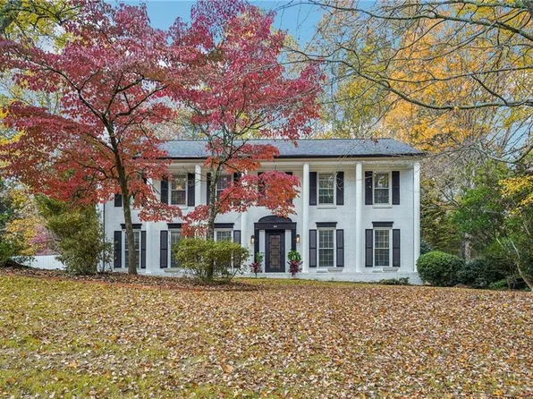 909 Otter Way NE, Marietta, GA 30068