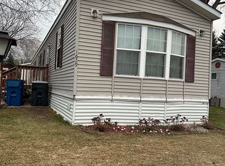 1629 Knight St, Saint Paul, MN 55126