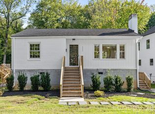 2932 Hanson Dr, Charlotte, NC 28207