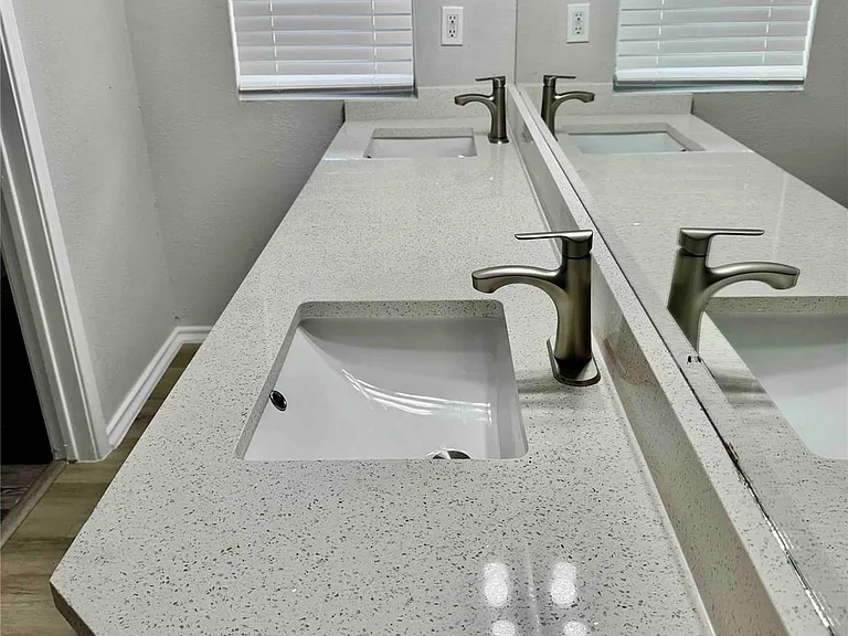 4403 Quicksilver Blvd — Photo 8