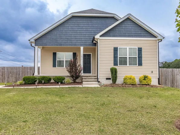 1071 Turlington Rd, Dunn, NC 28334