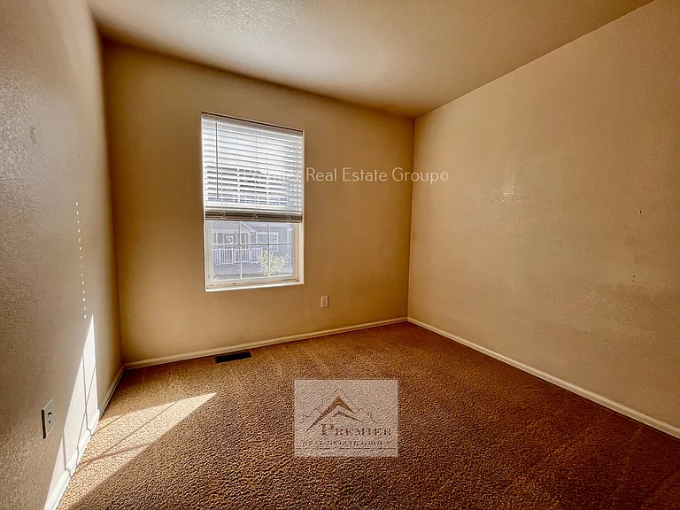 2179 Saint Claire Park Aly — Photo 8