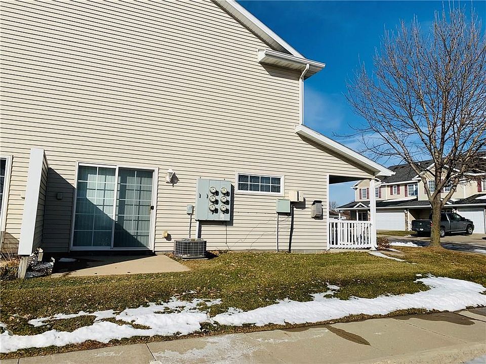 2nd image of 2005 SW 35th St Unit 103