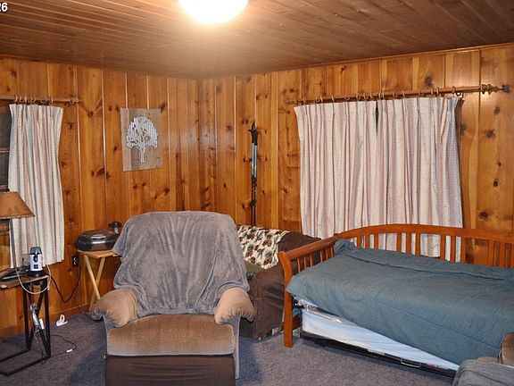 3rd image of 78056 McIntyre Rd