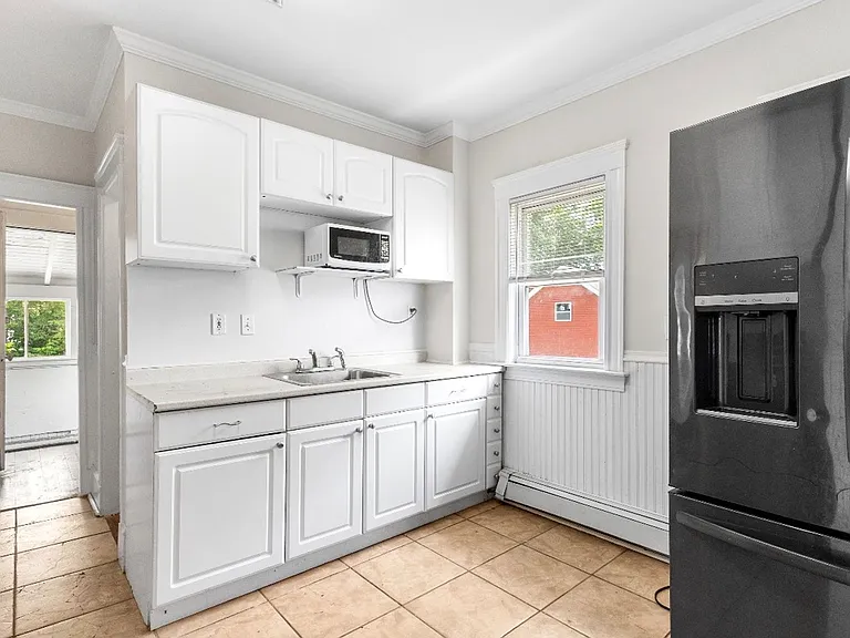 75 Orchard St — Photo 13