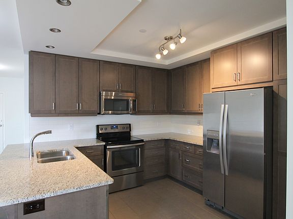 5th image of 150 Wellington St E #312