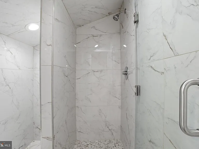 7750 Rockwell Ave — Photo 26