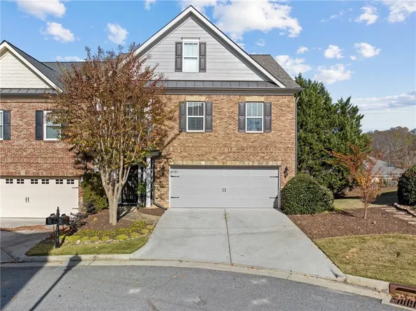 426 Brookhaven Ct, Gainesville, GA 30501