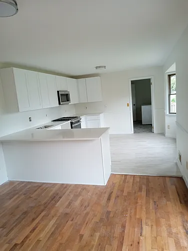 1125 Seaman Ave Photo 1