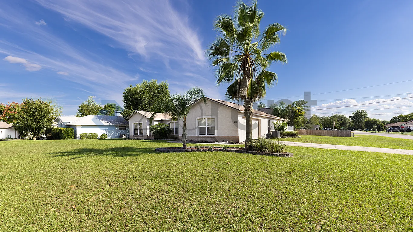 3 bed, 1644 sqft, $2,400 — Photo 2
