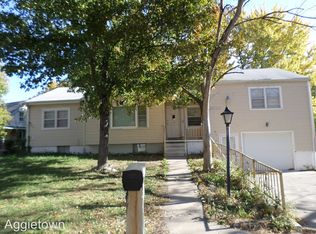 1904 Beck St, Manhattan, KS 66502