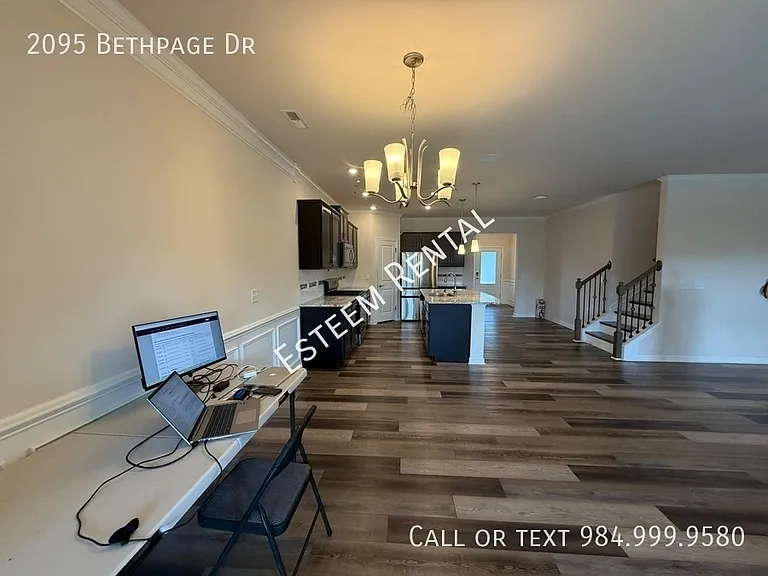 2095 Bethpage Dr — Photo 11