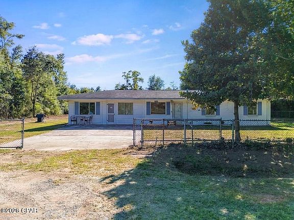 3rd image of 9541 Stauber Ln
