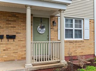 1602 Redbird Cv, Saint Louis, MO 63144