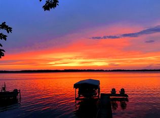 6024 Overlook Dr, Mc Farland, WI 53558