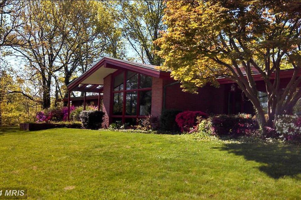 View from the driveway