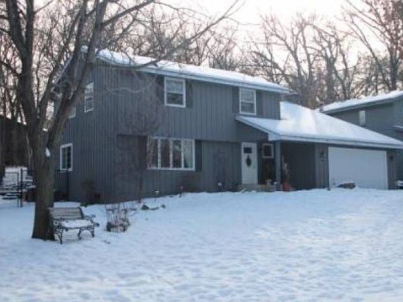 Perfect 2 story home!