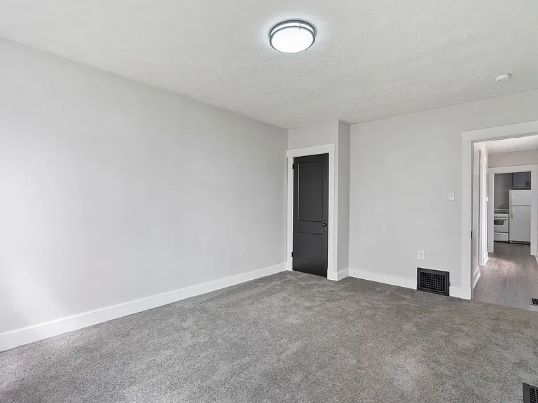 3407 Gass Avenue — Photo 4