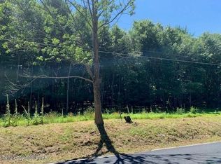 Lr45063 2 Mountain View Dr, Gilbert, PA 18331