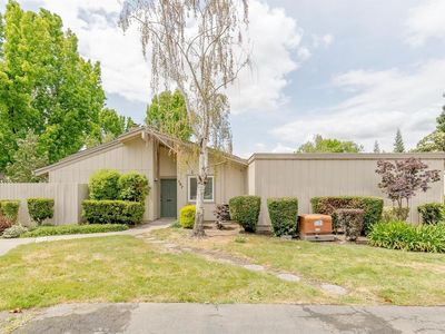 567 Leeward Way, Sacramento, CA, 95831