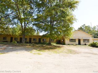 2174 N Clear Lake Rd, West Branch, MI 48661