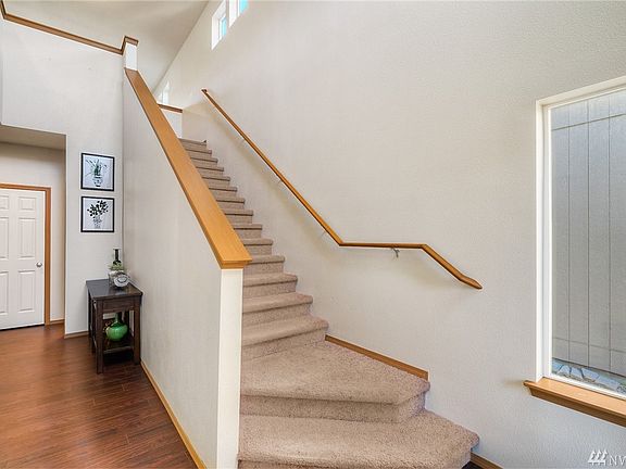 3rd image of 8703 187th Street Ct E