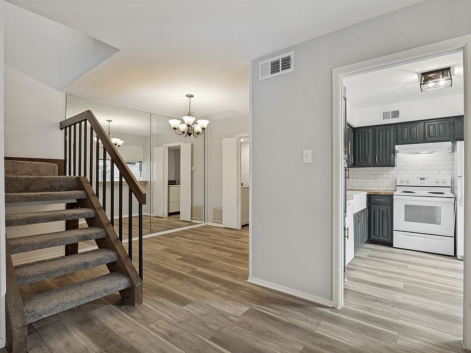 1st image of 333 Melrose Dr APT 35D