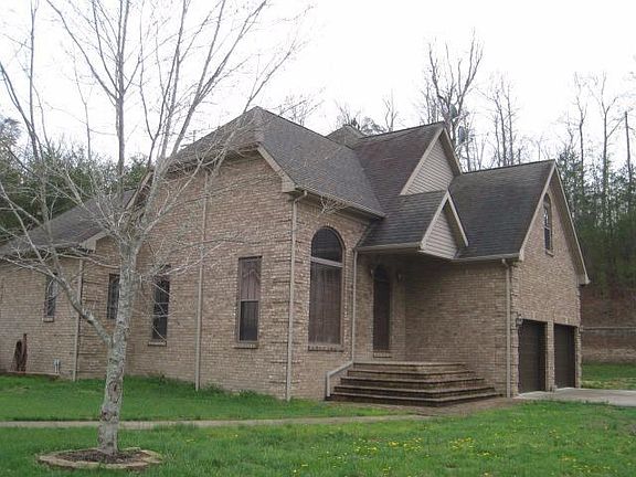 2nd image of 350 Shady Acres