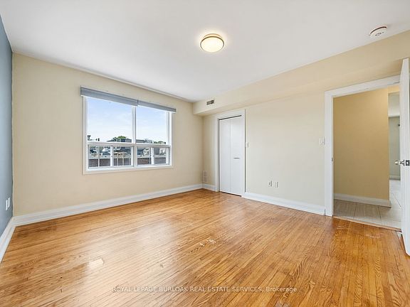 2nd image of 1207 Hurontario St #B