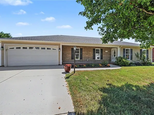 136 Meadowview Rd, Mocksville, NC 27028