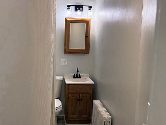 3rd image of 43 Center Ave APT 2