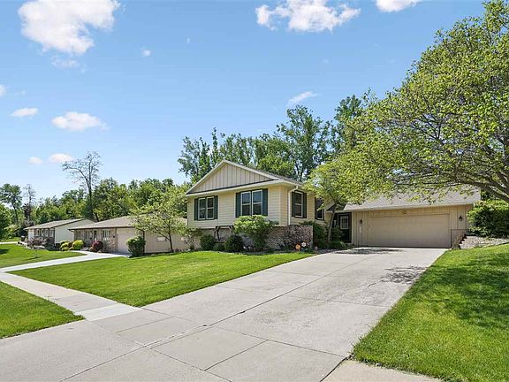 2nd image of 5201 Broadlawn Dr SE