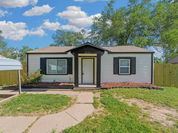 3016 E Locust St, Wichita, KS 67216