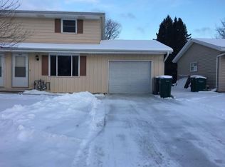 3410 N Gillett St, Appleton, WI 54914