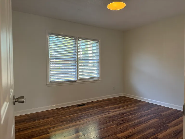 209 Marlowe Dr — Photo 11