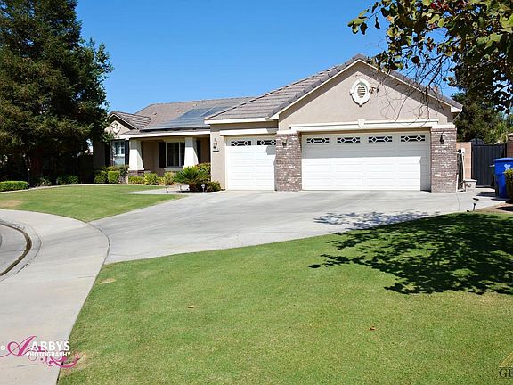 2nd image of 12310 Wildwood Park Pl