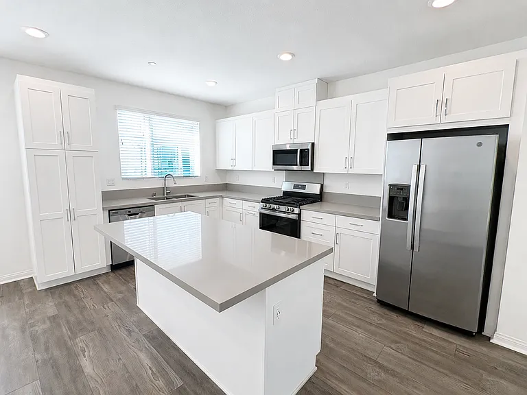 1980 Affinity Ln — Photo 15