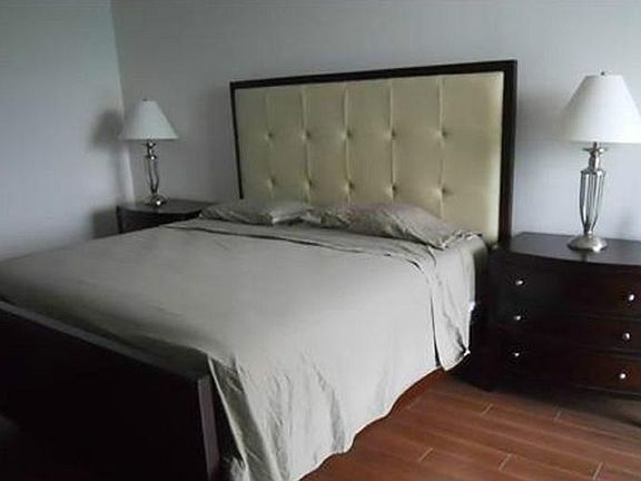 2nd image of 100 Bayview Dr APT 419