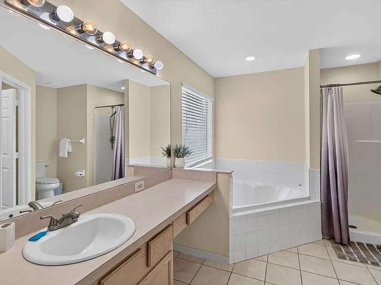 1550 Casterton Cir — Photo 15