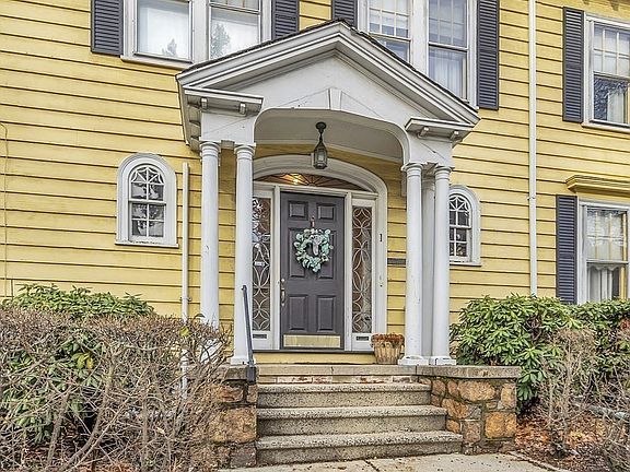 2nd image of 1 Clifton Ave