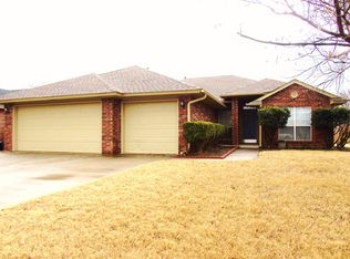 500 Verreaux Dr, Norman, OK 73072