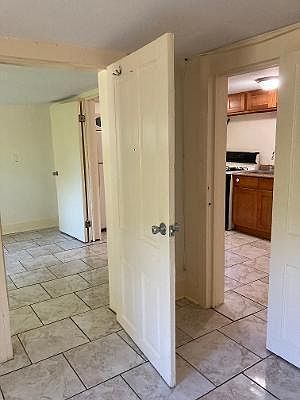 4th image of 3817 Palmyra St #B-3