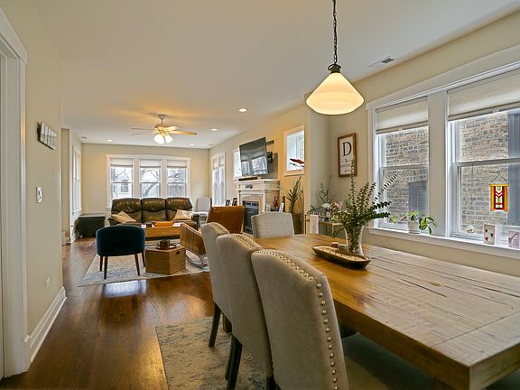 5th image of 2932 N Avers Ave Unit 2