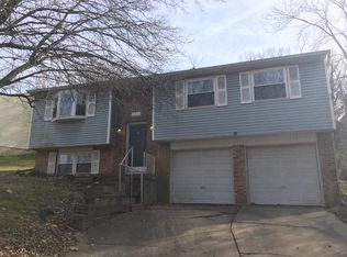 4303 Mount Alverno Rd, Cincinnati, OH 45238